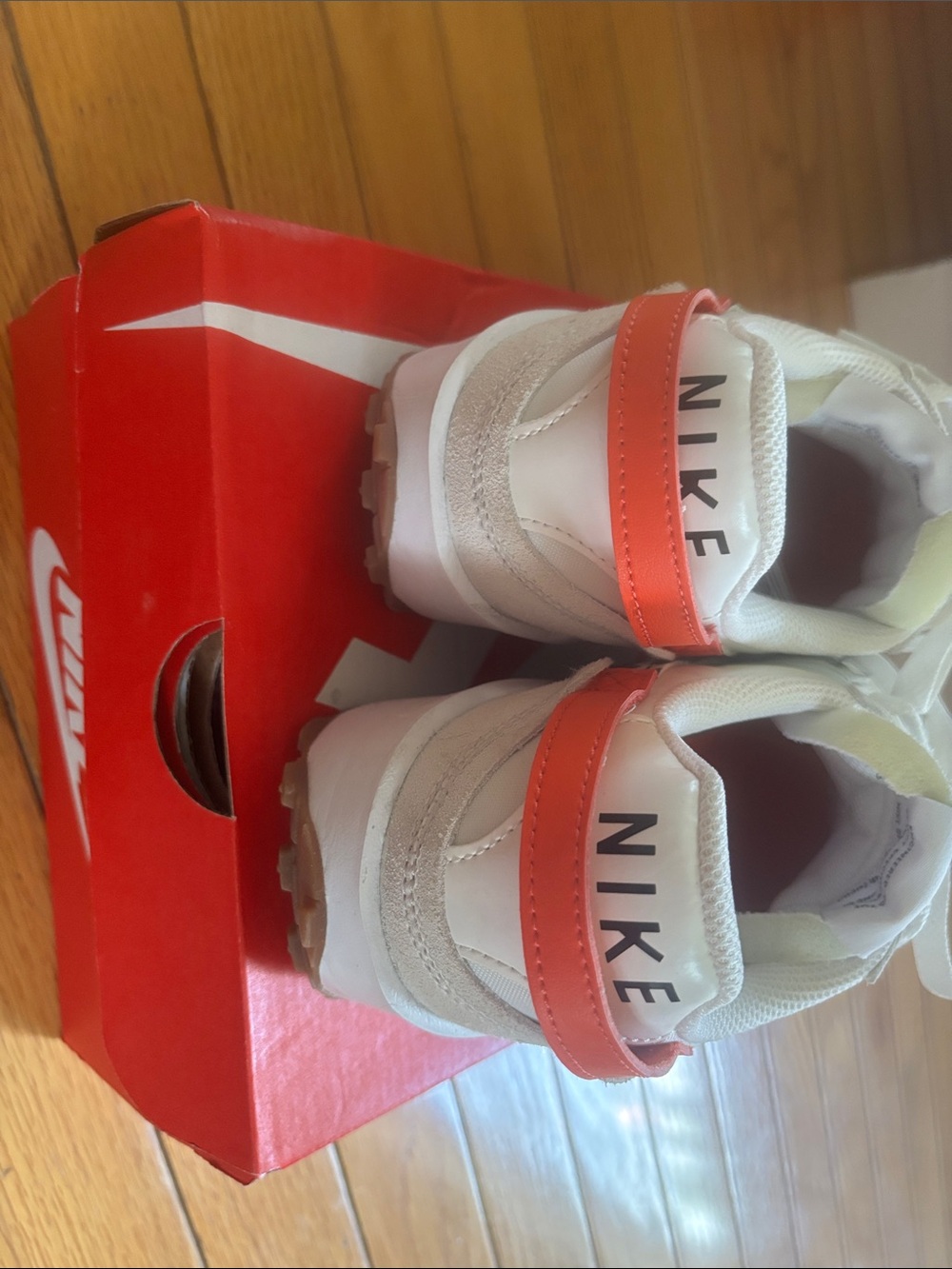 Nike Kids White Sneakers with Red Heel and Leopard Swoosh - Picture 4 of 6